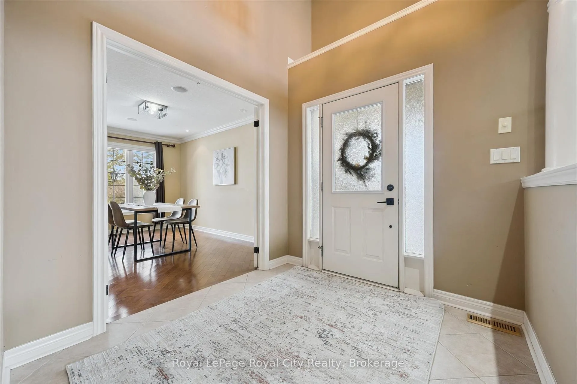 Photo 5 of 108 McArthur Crescent, Guelph, Pineridge/Westminster Woods — HOMEH