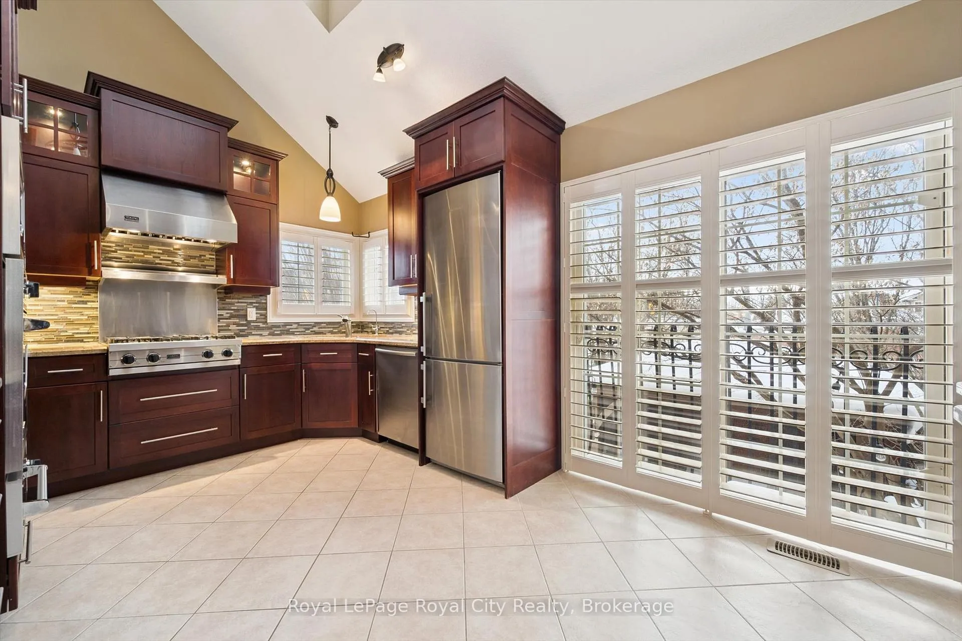 Photo 15 of 108 McArthur Crescent, Guelph, Pineridge/Westminster Woods — HOMEH