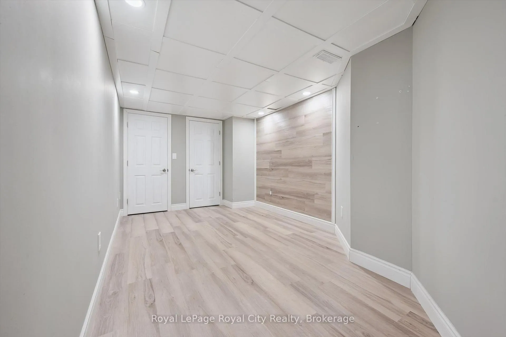 Photo 32 of 108 McArthur Crescent, Guelph, Pineridge/Westminster Woods — HOMEH