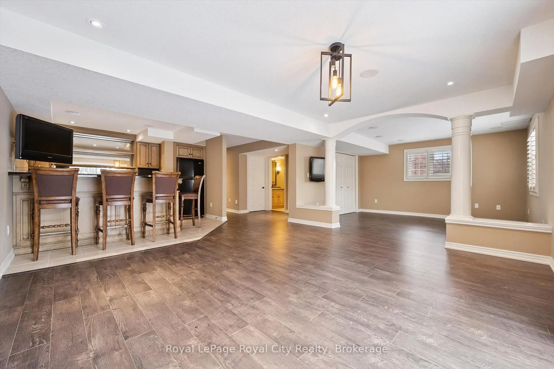 Photo 36 of 108 McArthur Crescent, Guelph, Pineridge/Westminster Woods — HOMEH