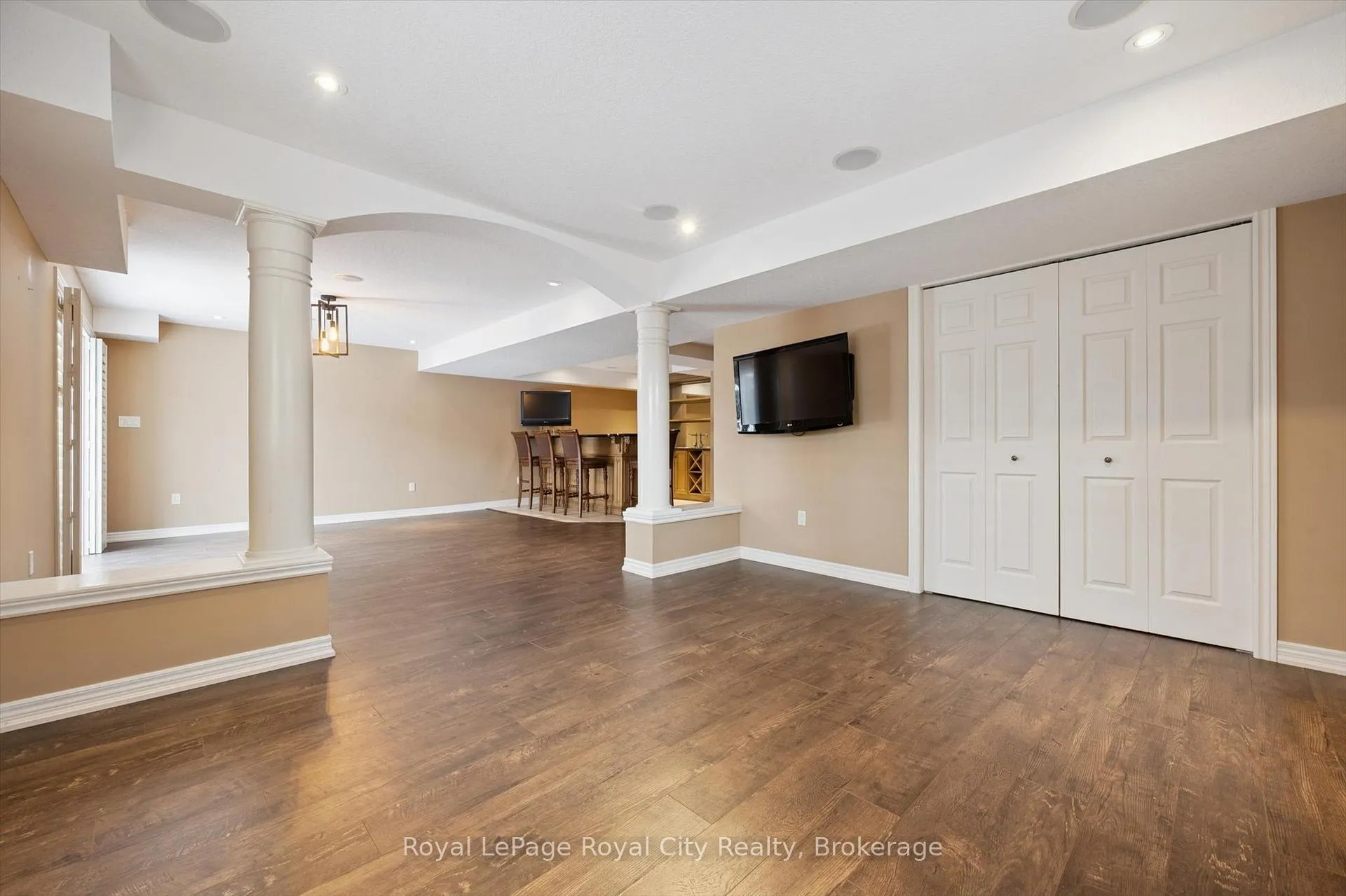 Photo 39 of 108 McArthur Crescent, Guelph, Pineridge/Westminster Woods — HOMEH