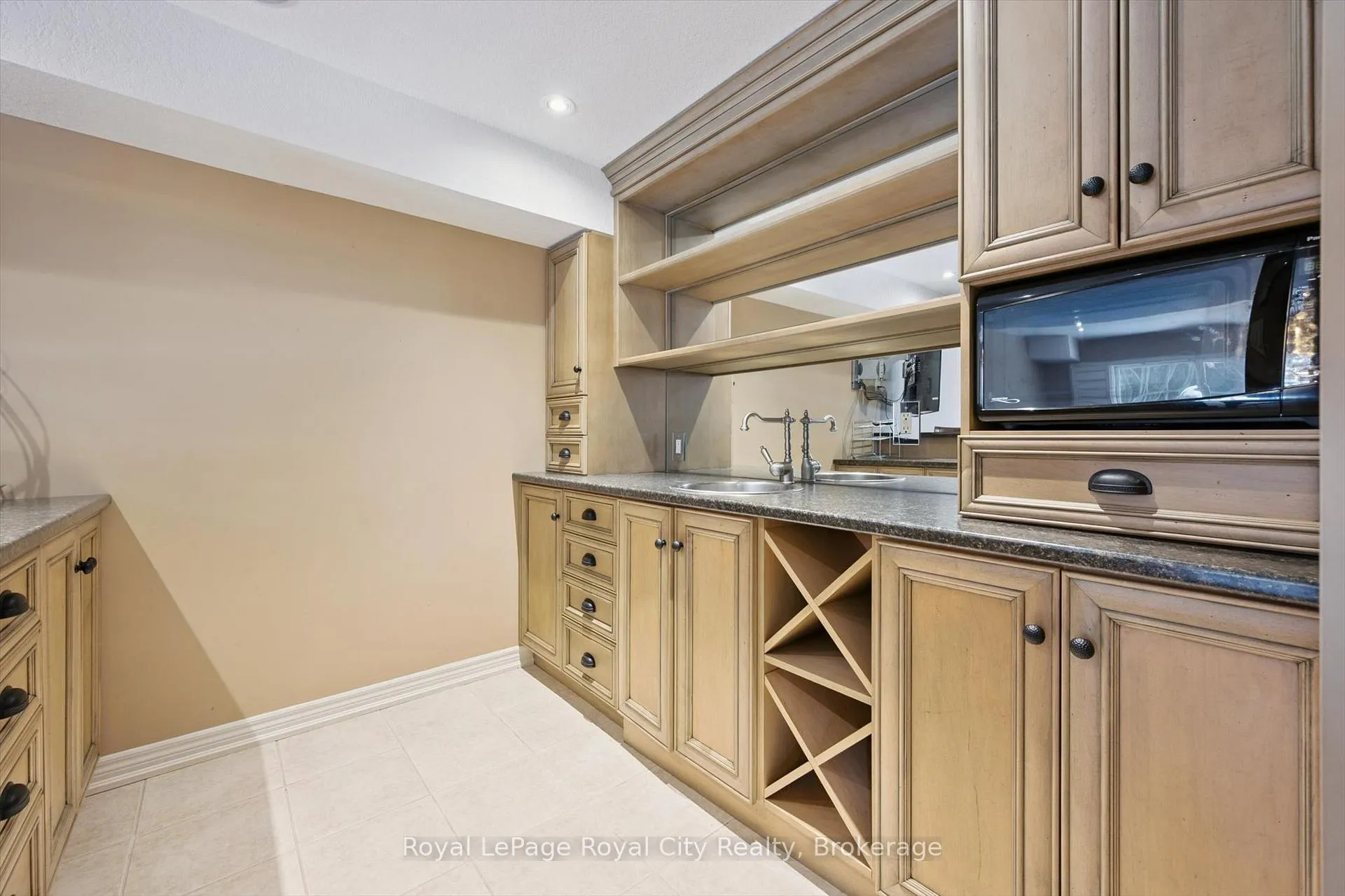 Photo 41 of 108 McArthur Crescent, Guelph, Pineridge/Westminster Woods — HOMEH