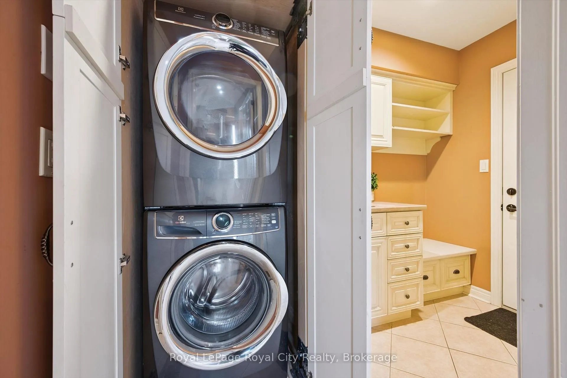 Photo 43 of 108 McArthur Crescent, Guelph, Pineridge/Westminster Woods — HOMEH