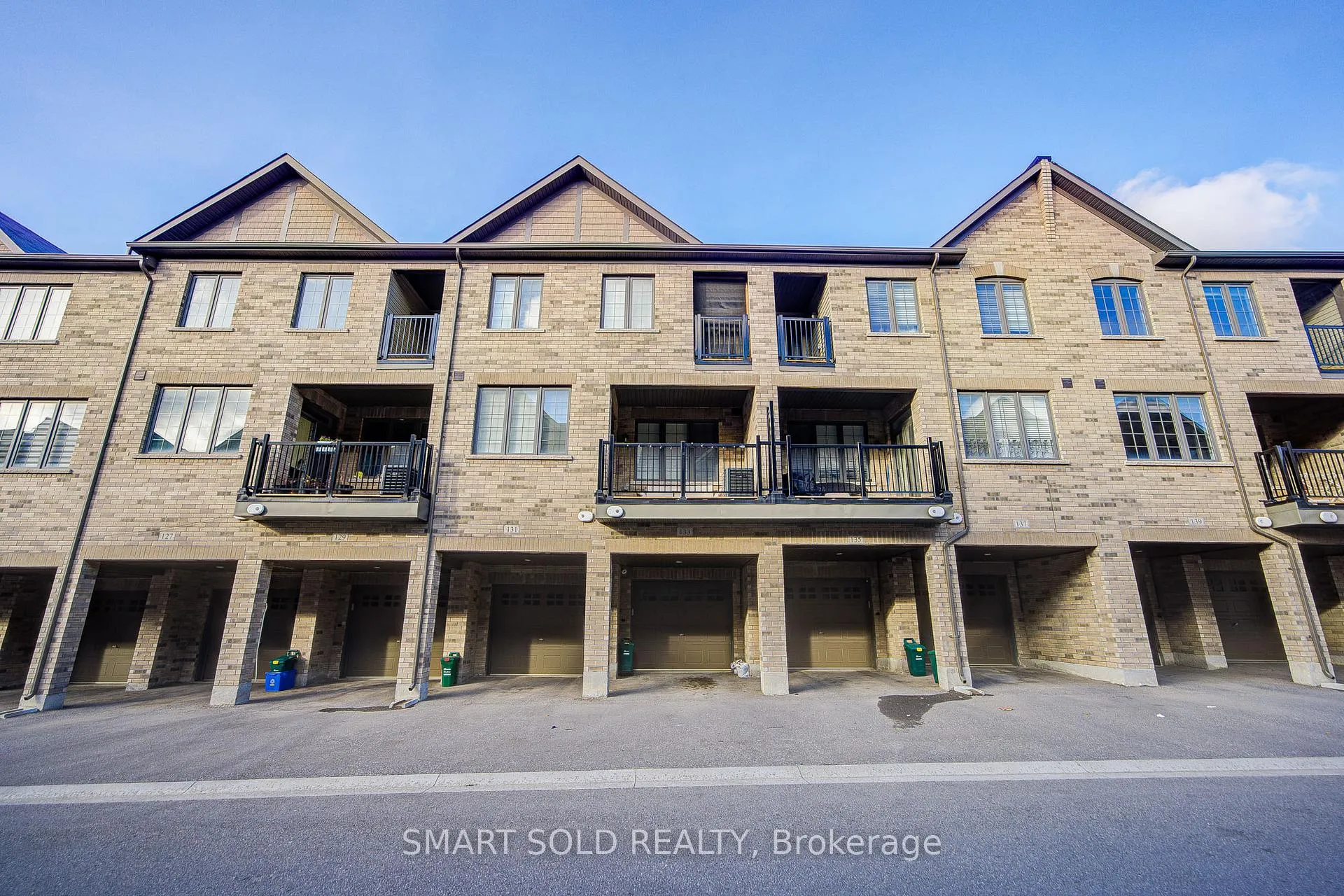 Photo 37 of 133 Frederick Wilson Avenue, Markham, Cornell — HOMEH