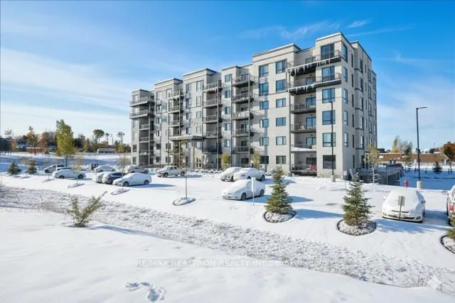 Front of Unit 102, 299 Cundles Road E