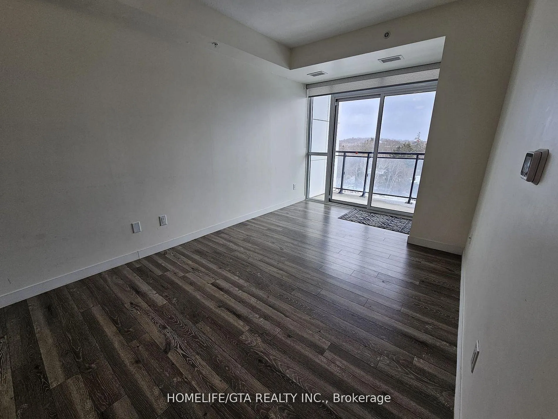 Photo 11 of Unit 811, 128 King Street N, Waterloo, Downtown Waterloo — HOMEH