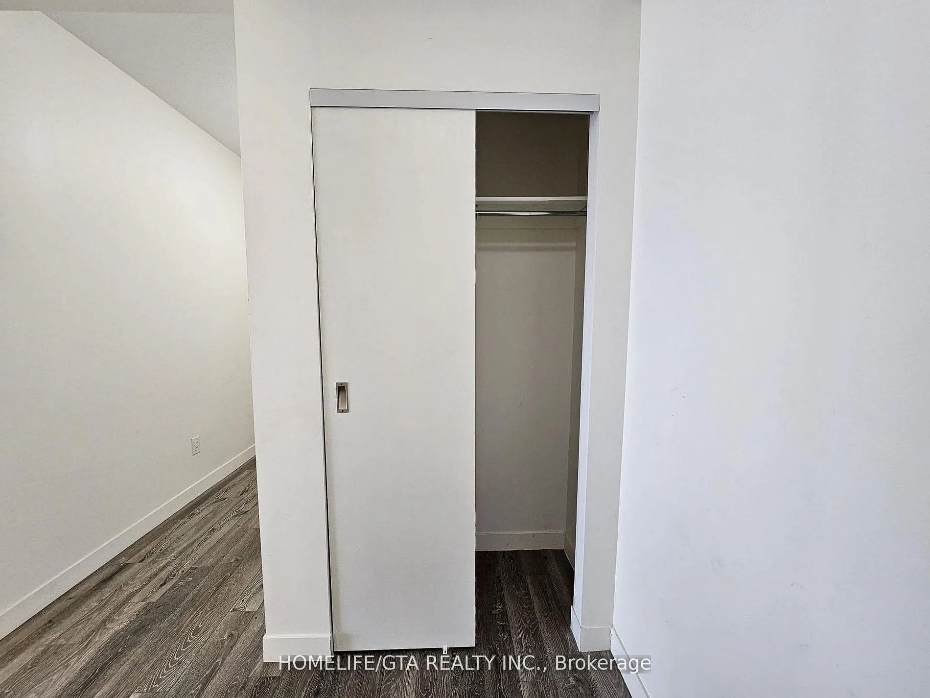 Photo 26 of Unit 811, 128 King Street N, Waterloo, Downtown Waterloo — HOMEH