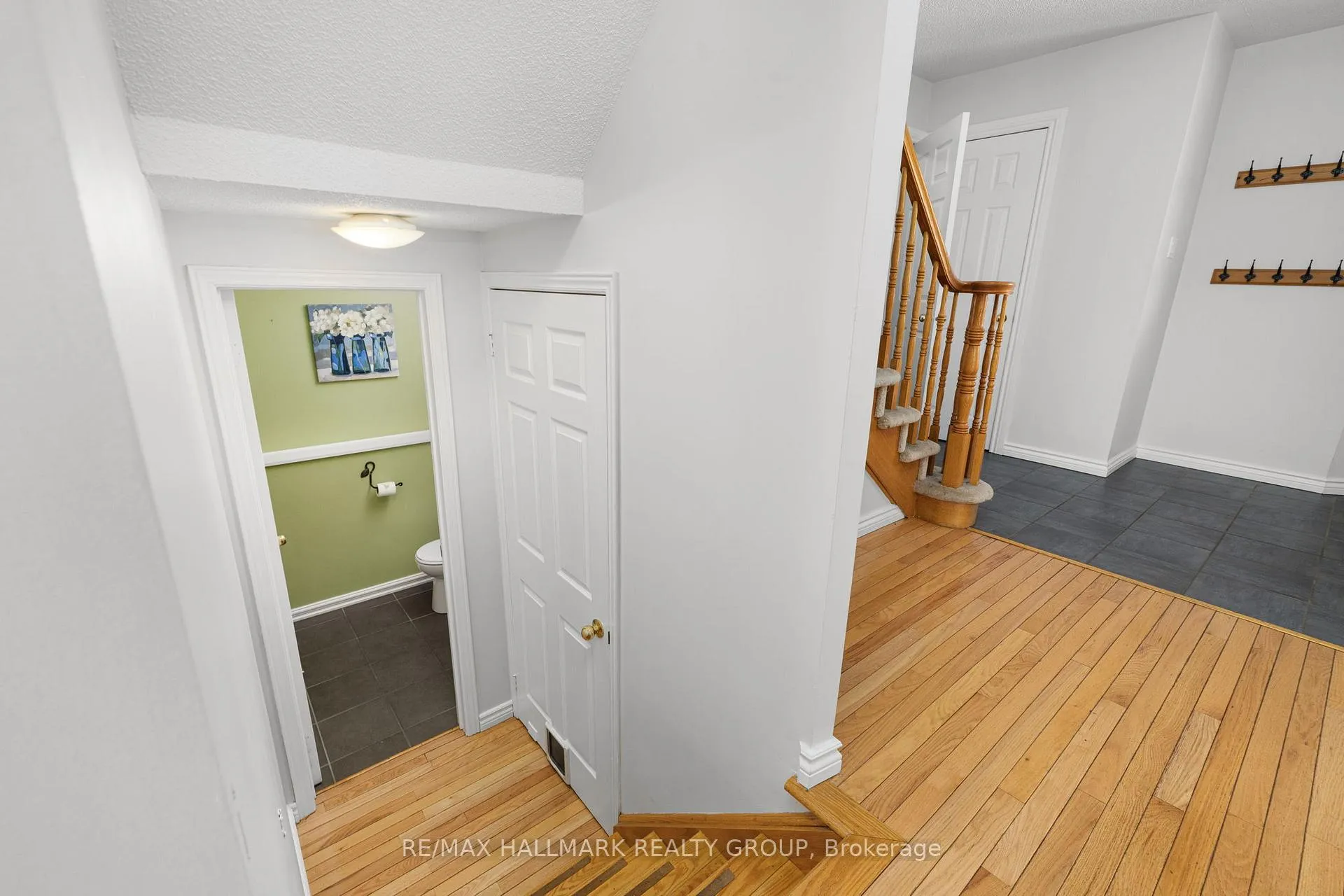 Photo 15 of 60 Ipswich Terrace, Ottawa, Kanata - Morgan's Grant/South March — HOMEH