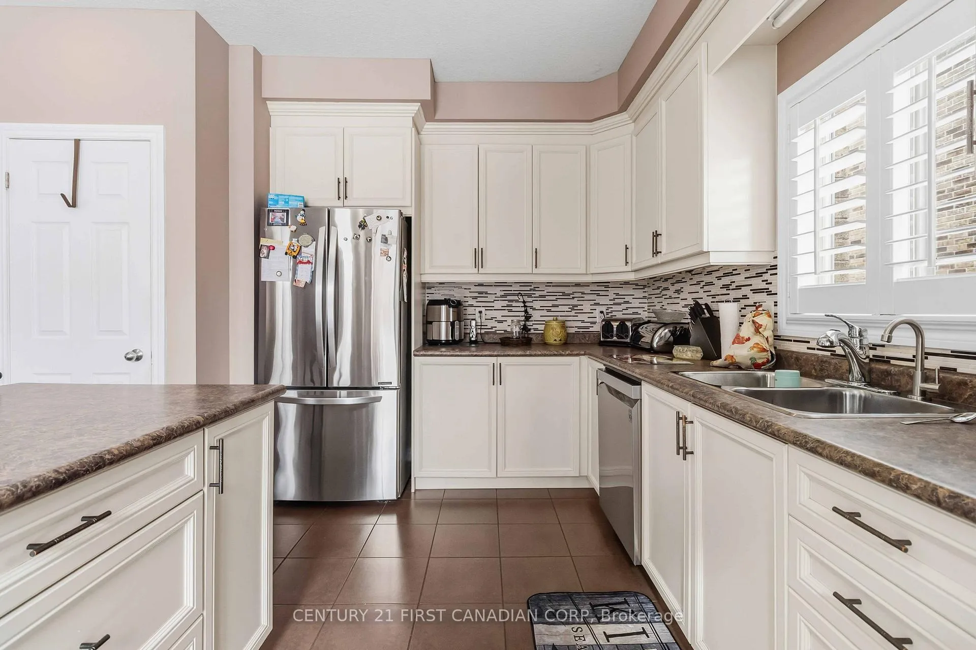 Photo 9 of 89 Marriott Place, Brant, Paris — HOMEH