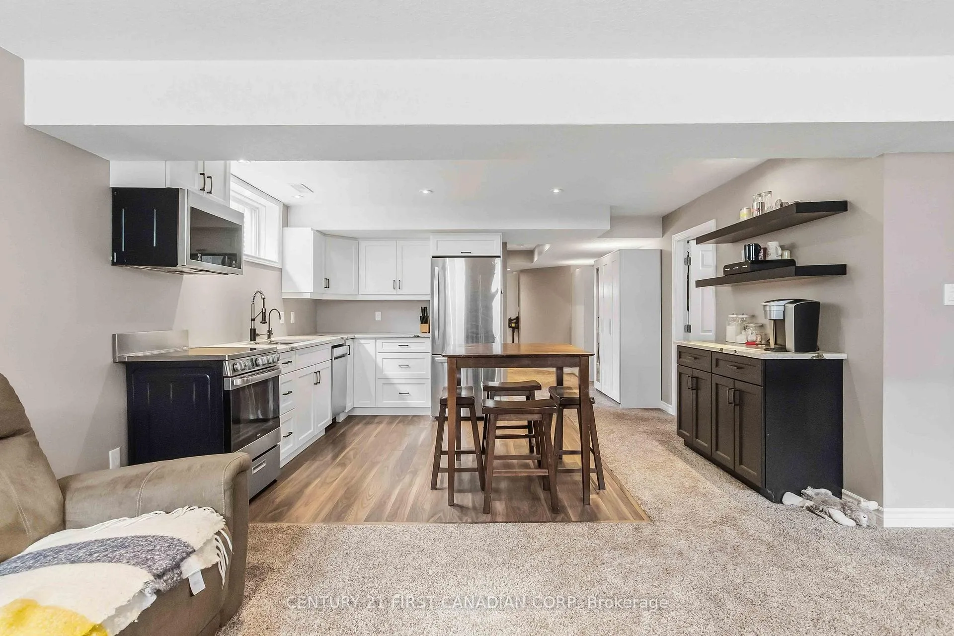 Photo 35 of 89 Marriott Place, Brant, Paris — HOMEH