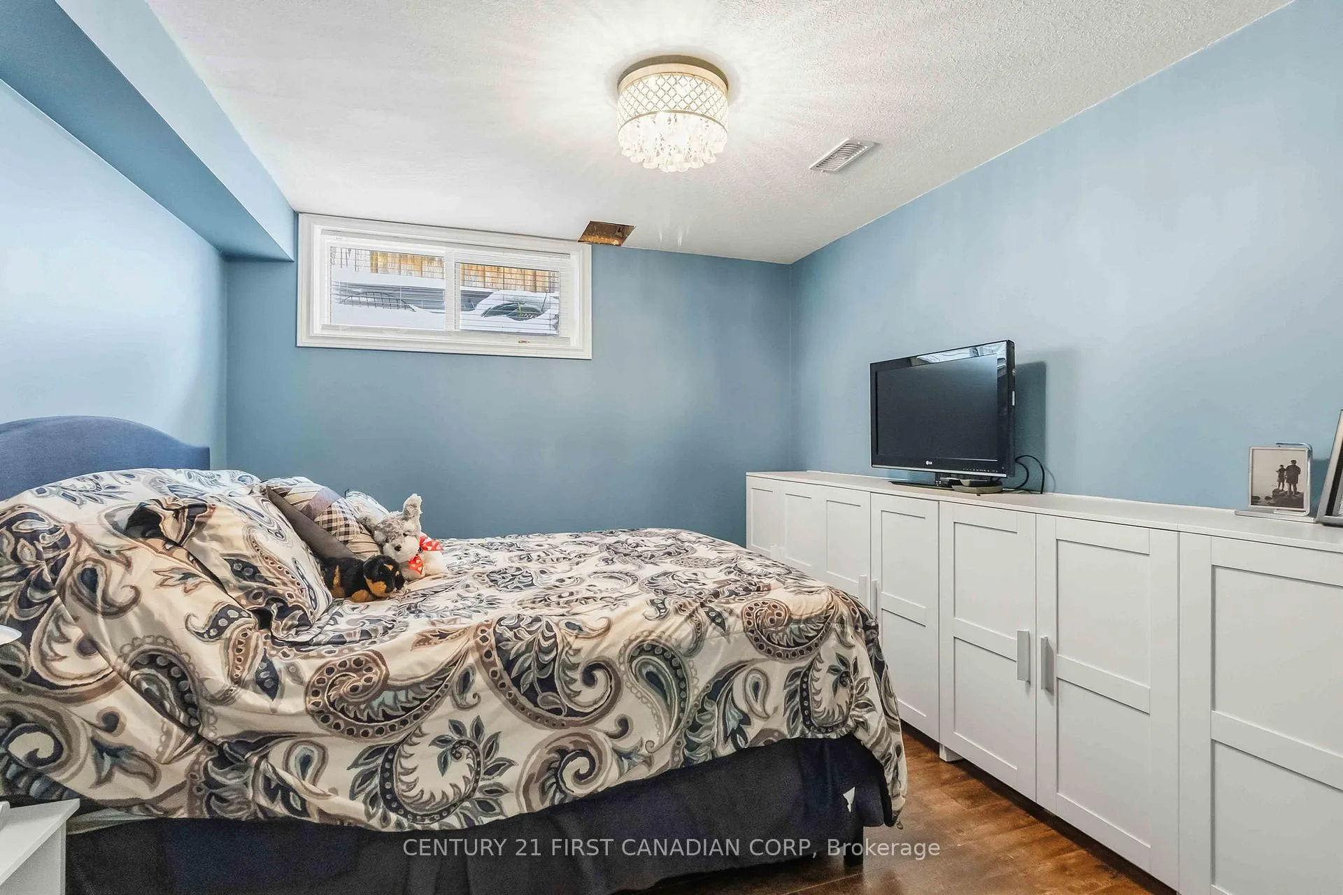 Photo 41 of 89 Marriott Place, Brant, Paris — HOMEH