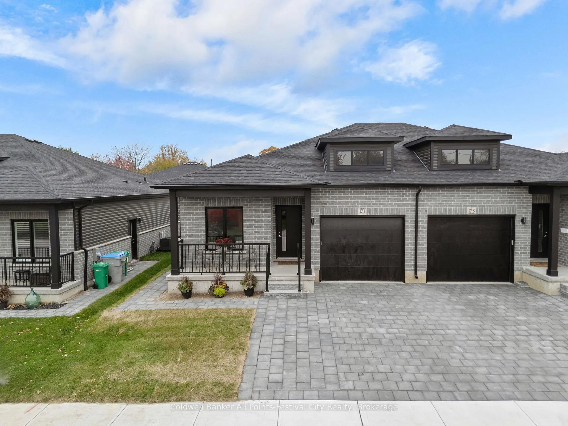 Photo 2 of 172 Park Street, Goderich, Goderich (Town) — HOMEH