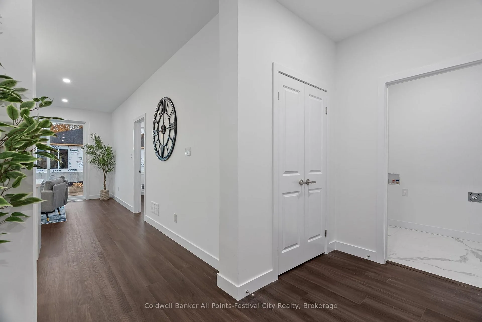 Photo 10 of 172 Park Street, Goderich, Goderich (Town) — HOMEH