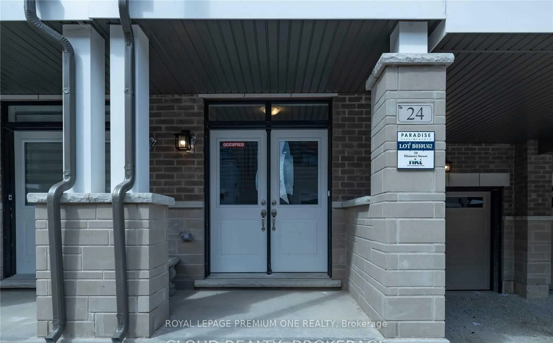 Photo 2 of 24 Elsinore Street, Vaughan, Kleinburg — HOMEH