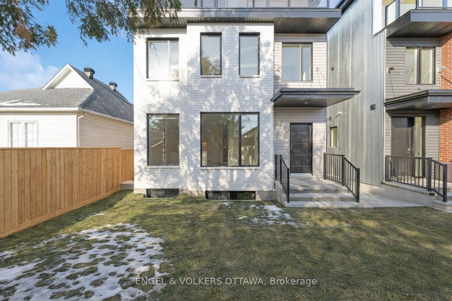 Photo 1 of Unit A, 132 Carillon Street, Ottawa, Vanier — HOMEH