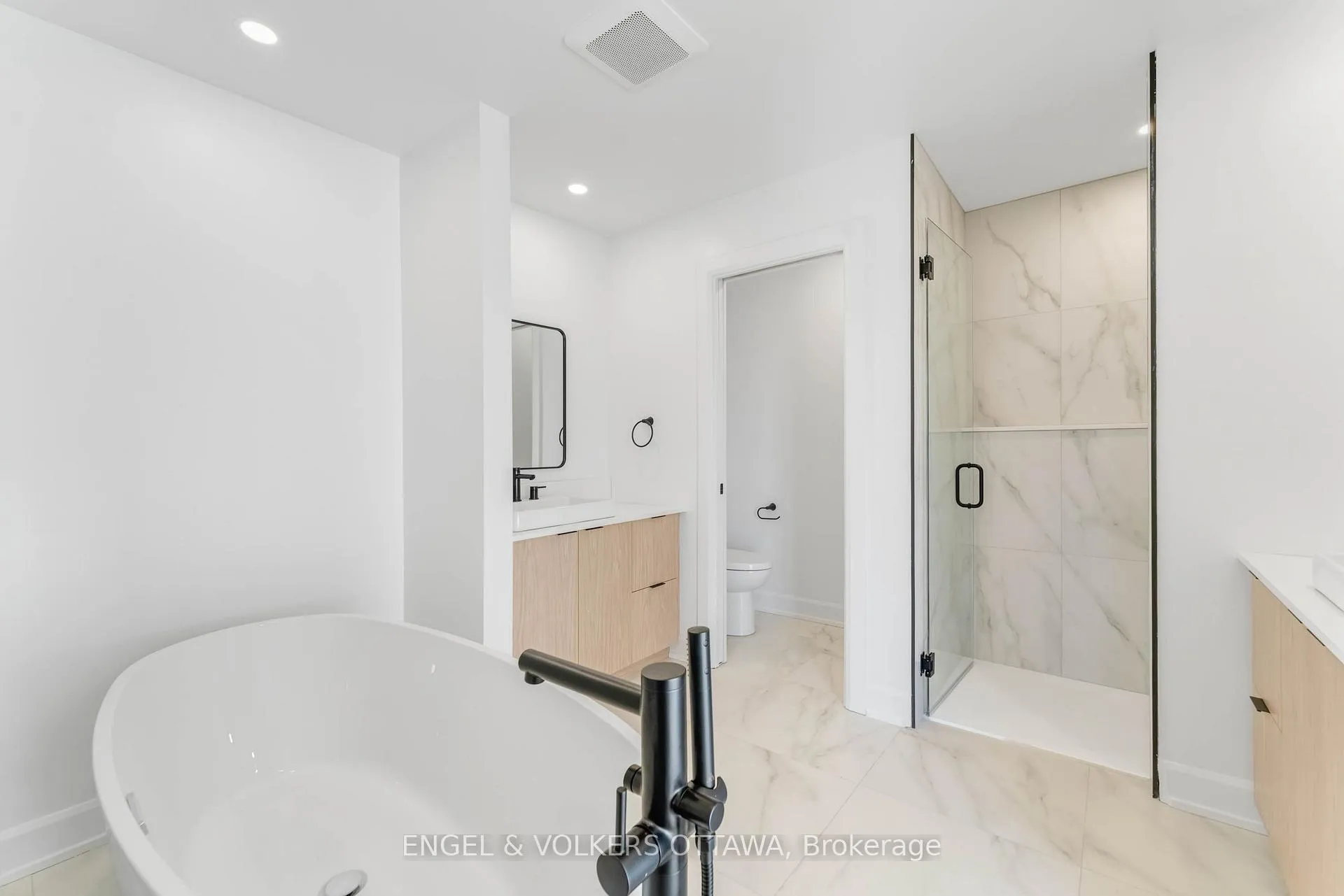 Photo 18 of Unit A, 132 Carillon Street, Ottawa, Vanier — HOMEH