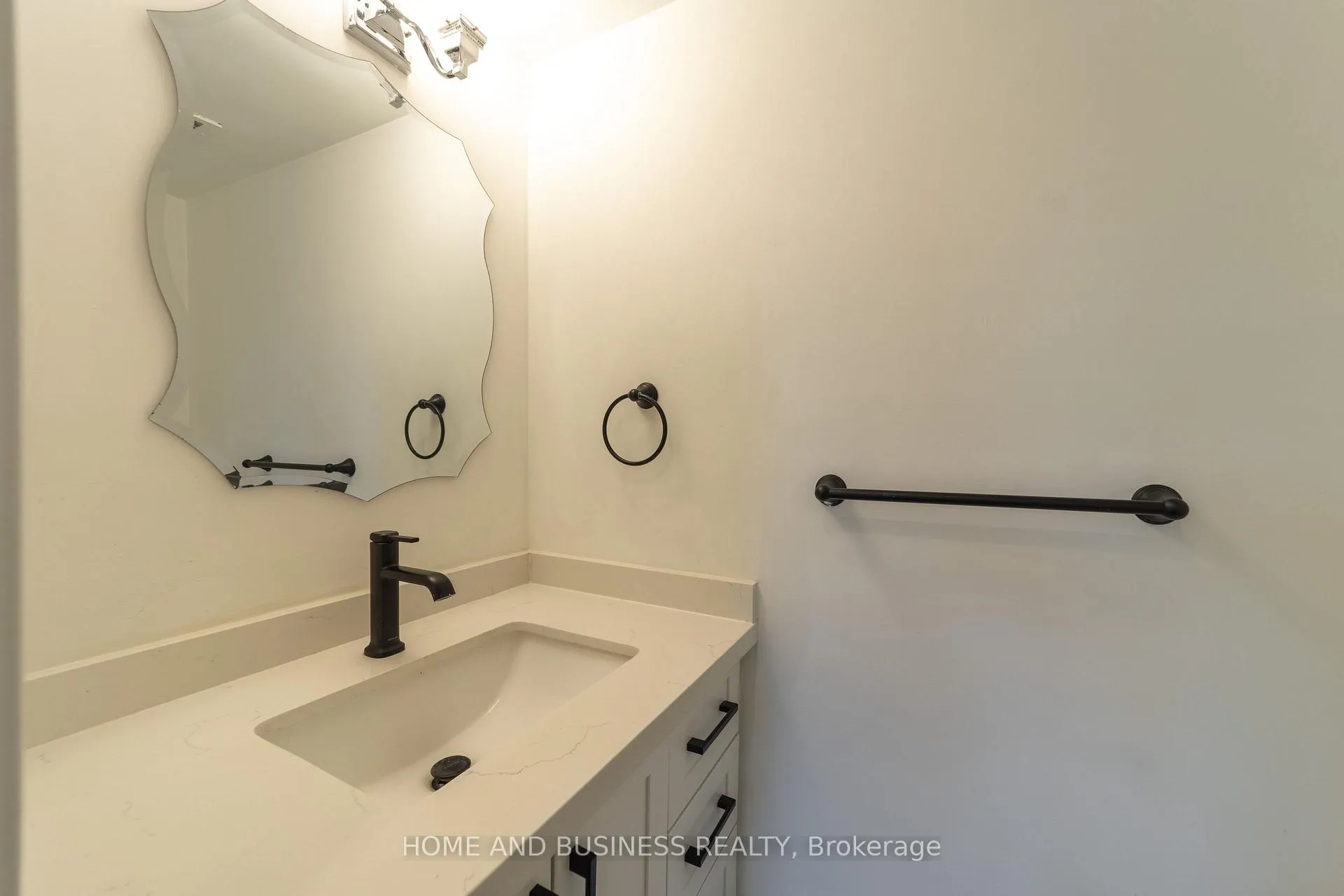 Photo 20 of Unit 403, 980 Broadview Avenue, Toronto, Broadview North — HOMEH
