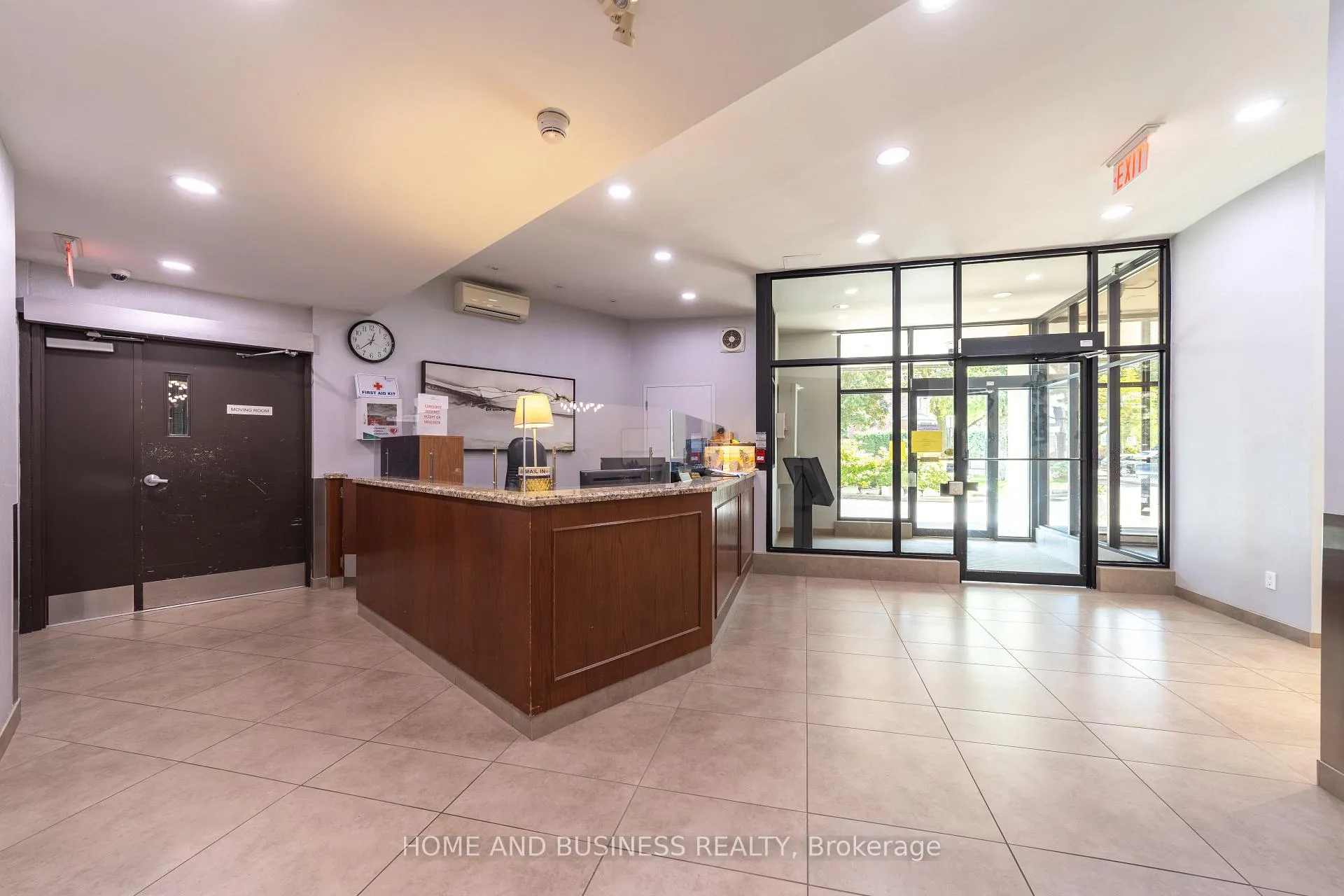 Photo 25 of Unit 403, 980 Broadview Avenue, Toronto, Broadview North — HOMEH