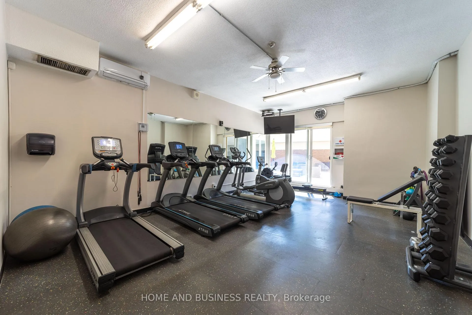 Photo 28 of Unit 403, 980 Broadview Avenue, Toronto, Broadview North — HOMEH