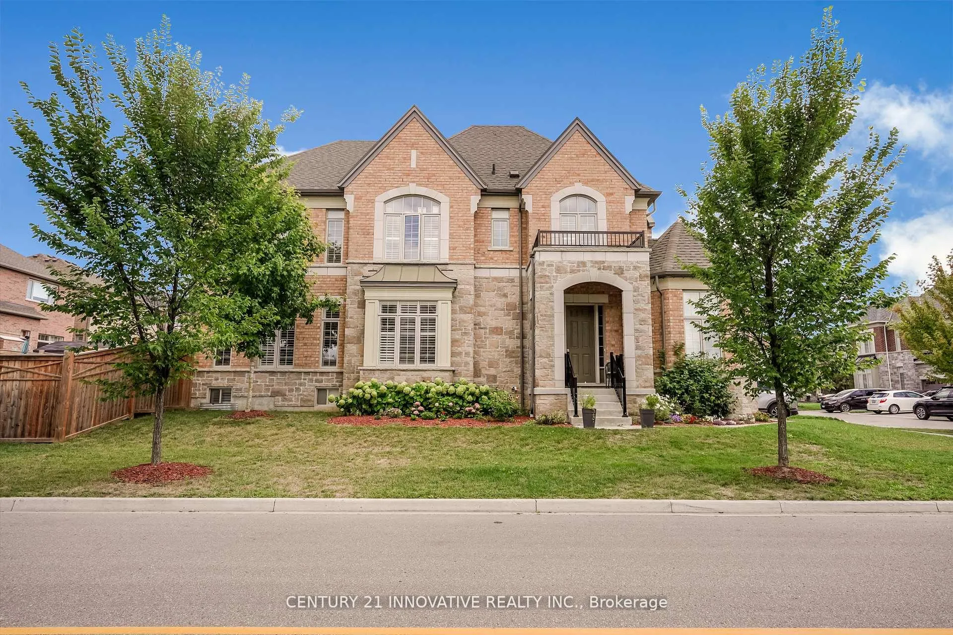 Front of 94 Brabin Circle