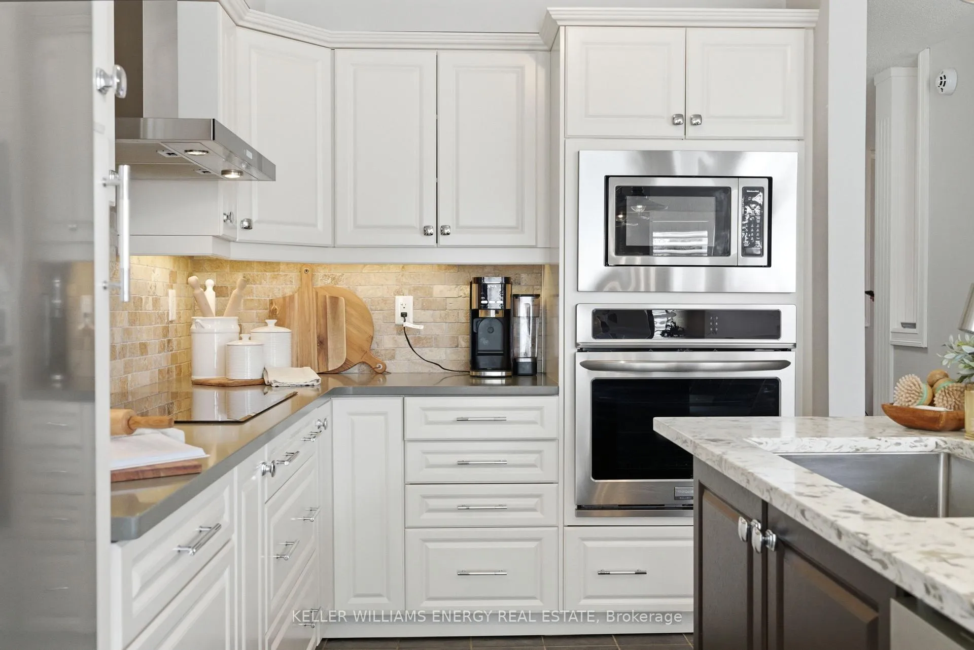 Photo 6 of 74 Shenandoah Drive, Whitby, Williamsburg — HOMEH