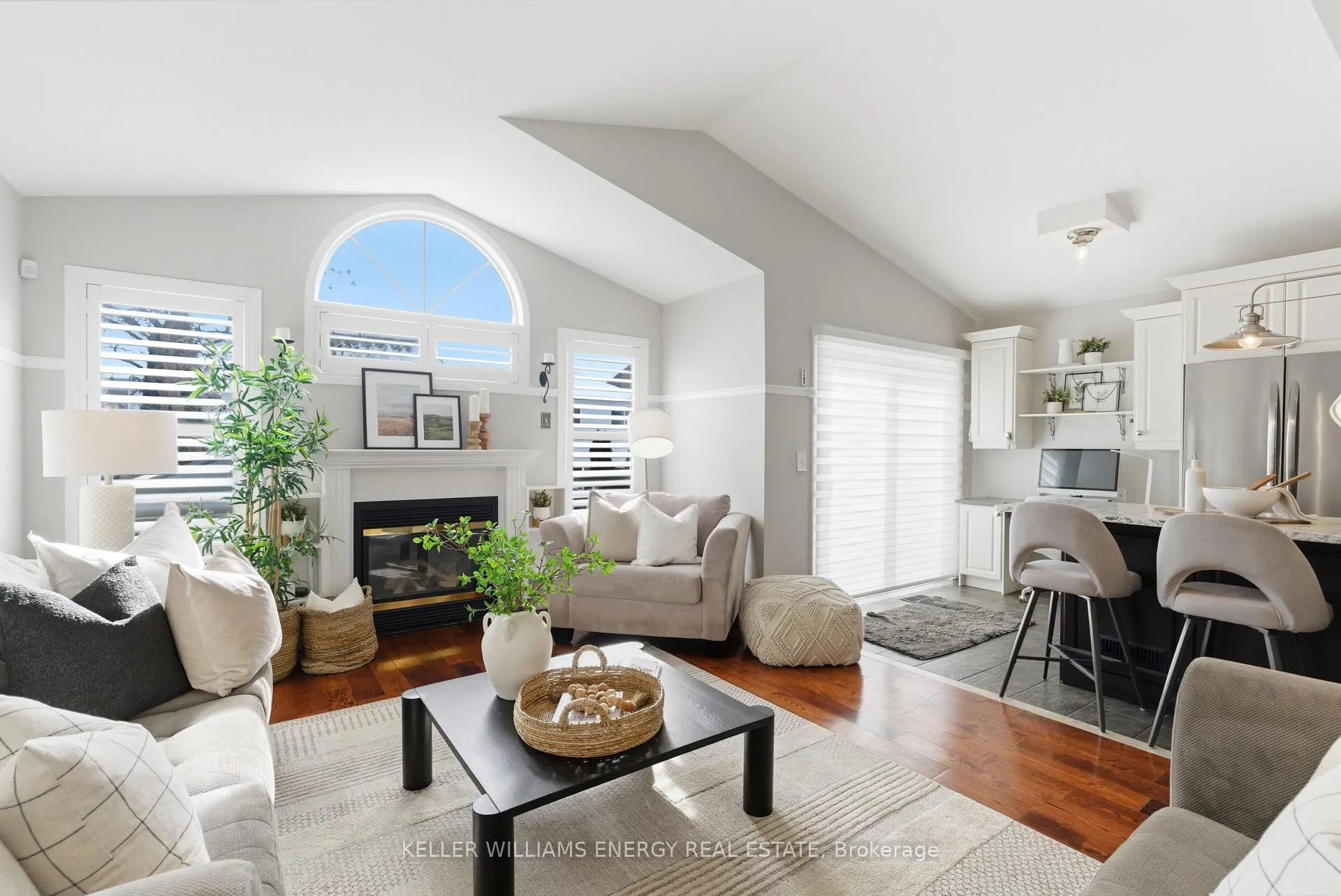 Photo 11 of 74 Shenandoah Drive, Whitby, Williamsburg — HOMEH