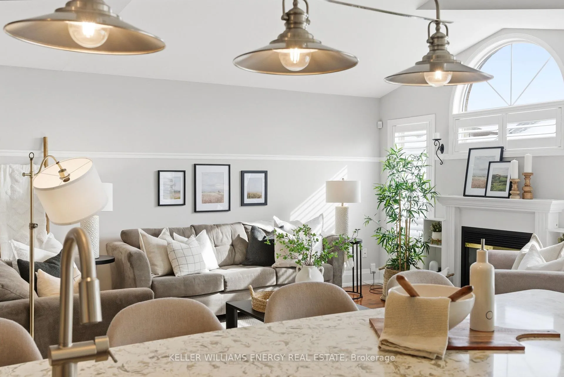 Photo 13 of 74 Shenandoah Drive, Whitby, Williamsburg — HOMEH