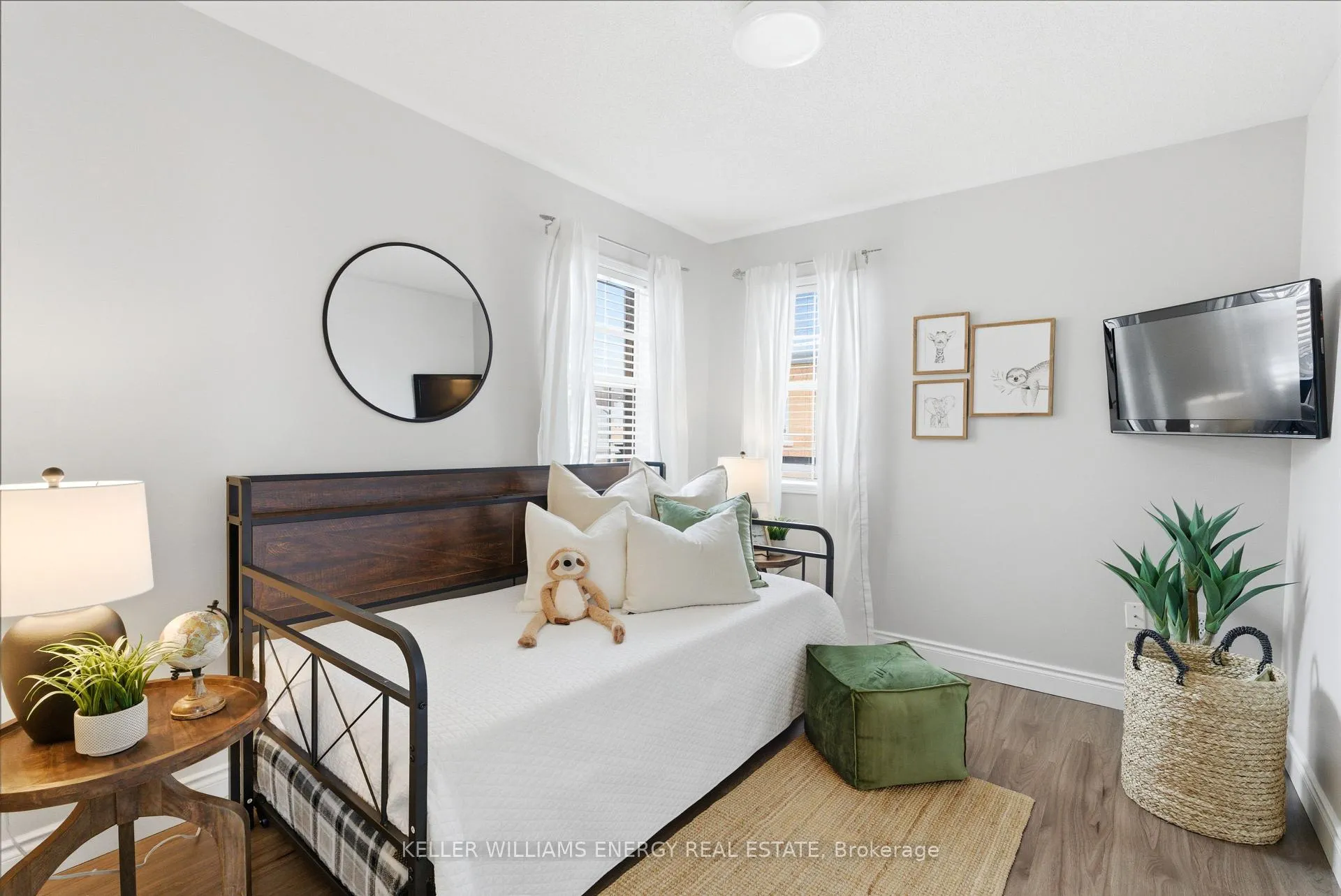 Photo 29 of 74 Shenandoah Drive, Whitby, Williamsburg — HOMEH