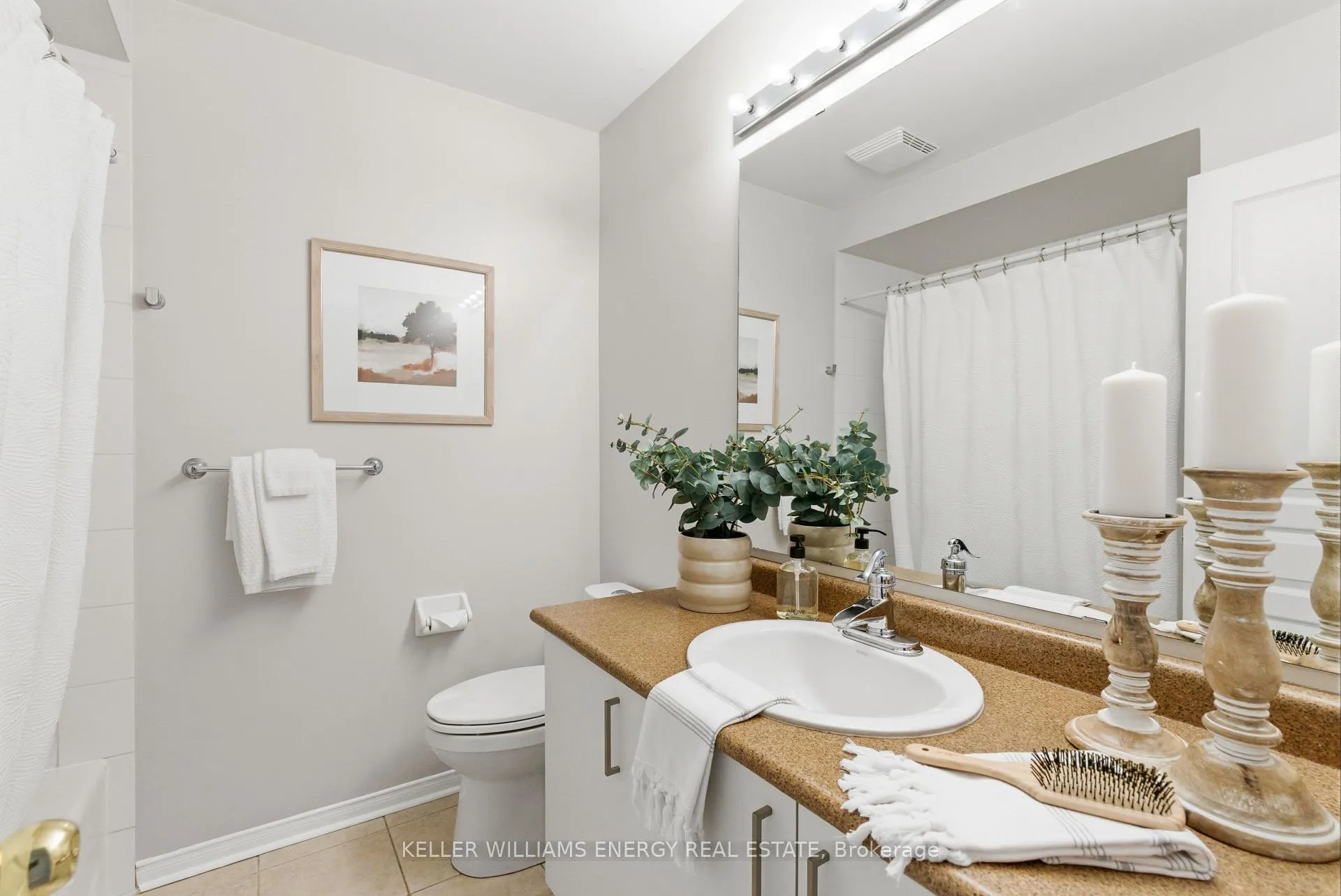 Photo 32 of 74 Shenandoah Drive, Whitby, Williamsburg — HOMEH