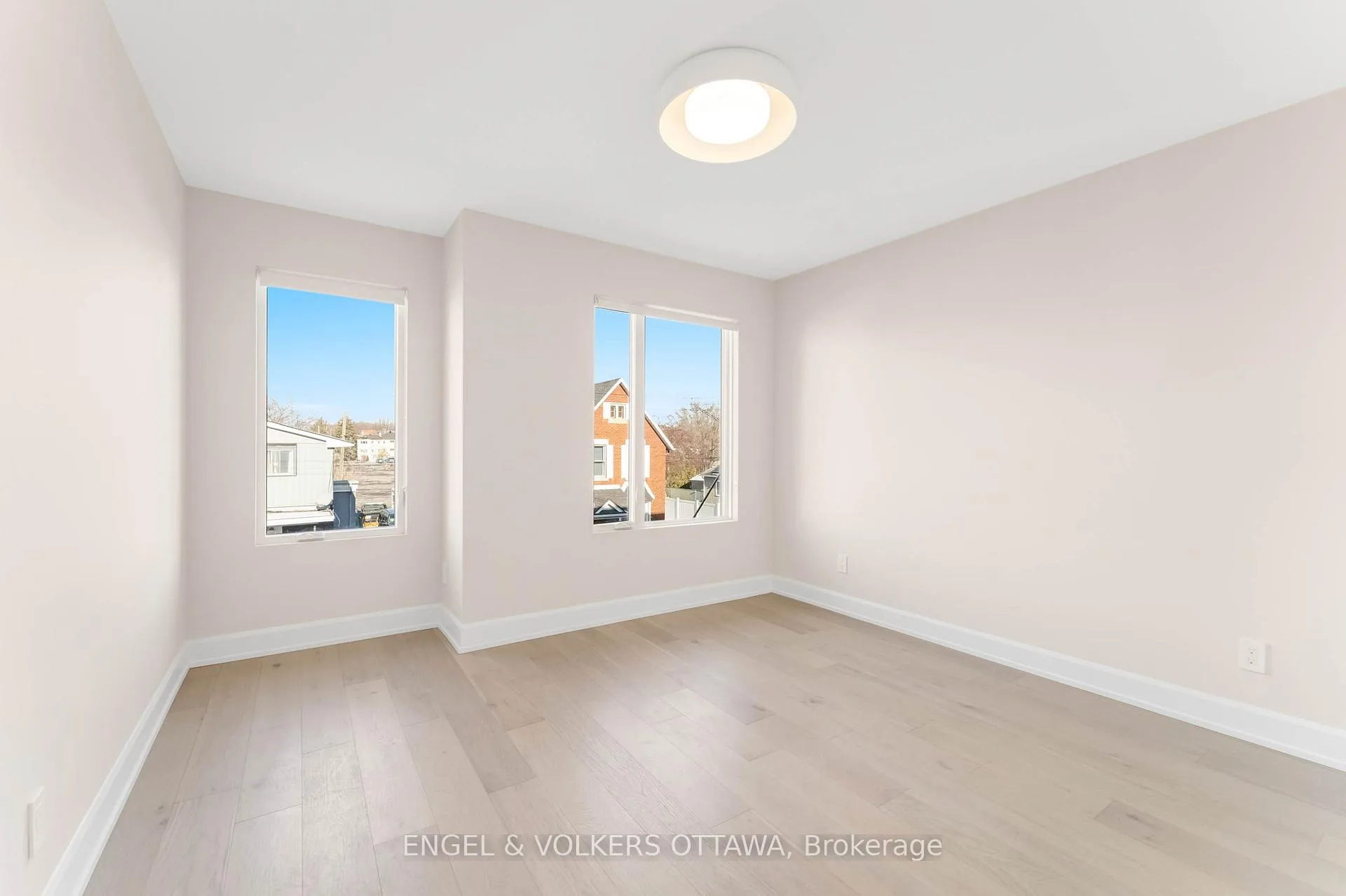 Photo 16 of Unit A, 130 Carillon Street, Ottawa, Vanier — HOMEH