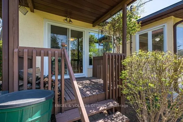 Photo 42 of 878 Dunlevie Avenue, Ottawa, McKellar Heights/Glabar Park — HOMEH