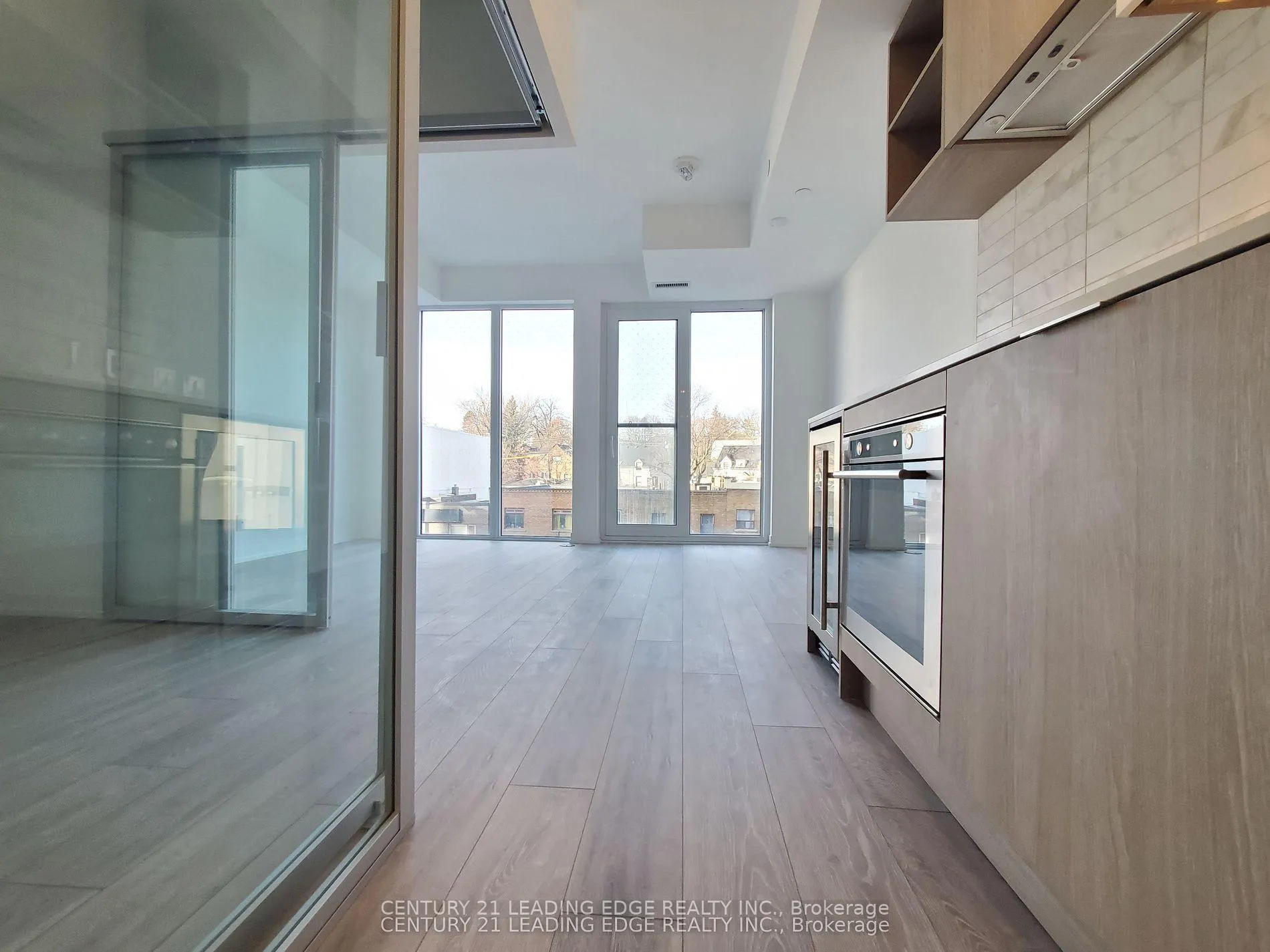 Photo 6 of Unit 328, 2020 Bathurst Street, Toronto, Humewood-Cedarvale — HOMEH