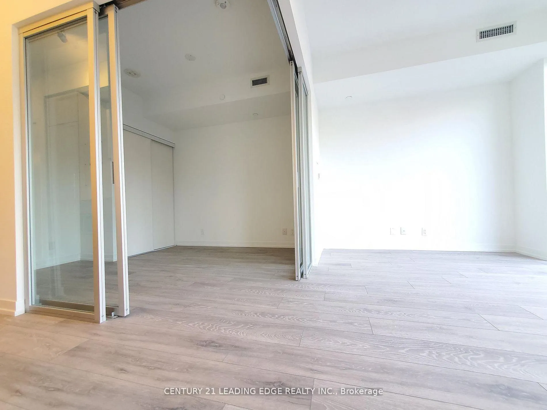 Photo 13 of Unit 328, 2020 Bathurst Street, Toronto, Humewood-Cedarvale — HOMEH
