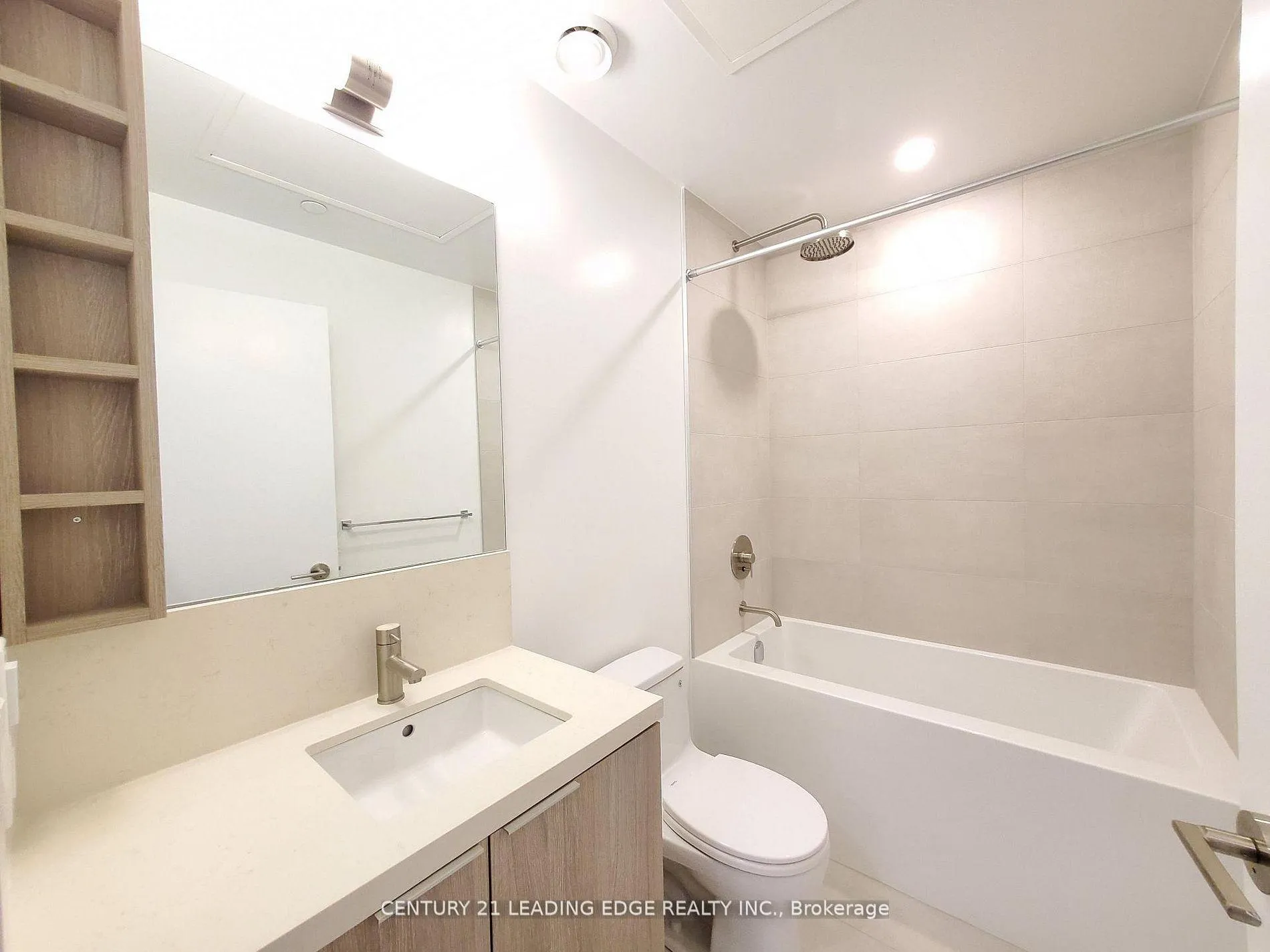 Photo 20 of Unit 328, 2020 Bathurst Street, Toronto, Humewood-Cedarvale — HOMEH