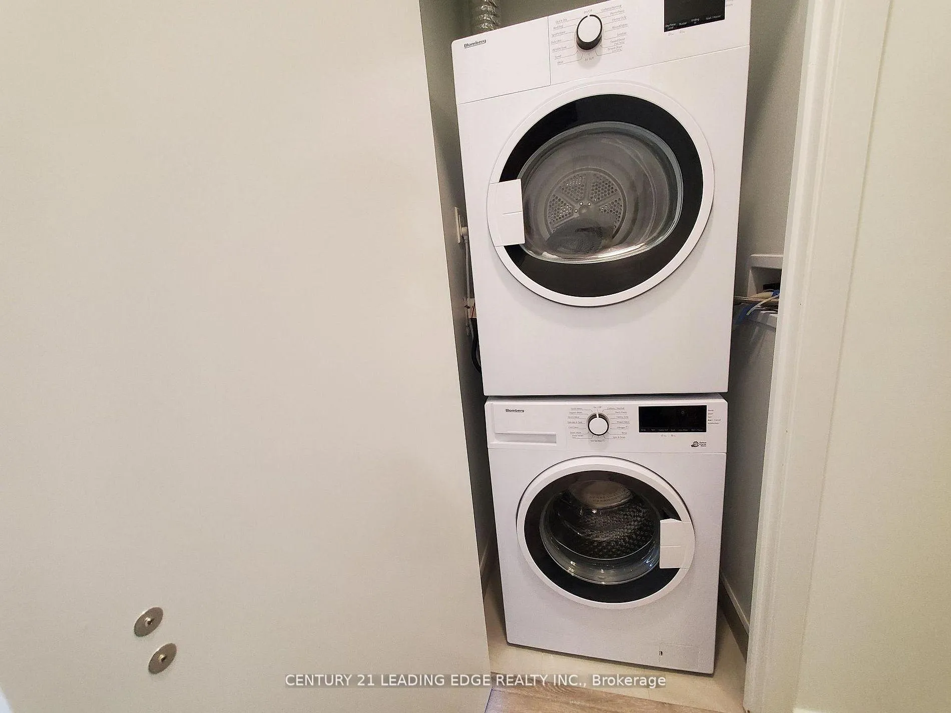 Photo 21 of Unit 328, 2020 Bathurst Street, Toronto, Humewood-Cedarvale — HOMEH