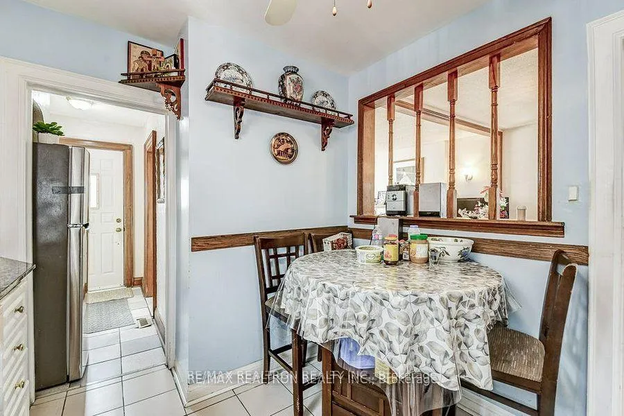 Photo 15 of 84 Kings Park Boulevard, Toronto, Danforth Village-East York — HOMEH