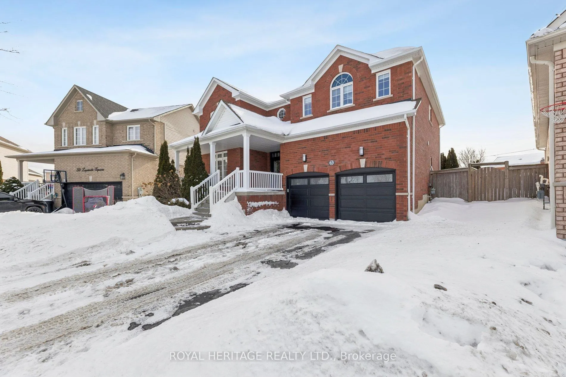 Photo 2 of 63 Laprade Square, Clarington, Bowmanville — HOMEH