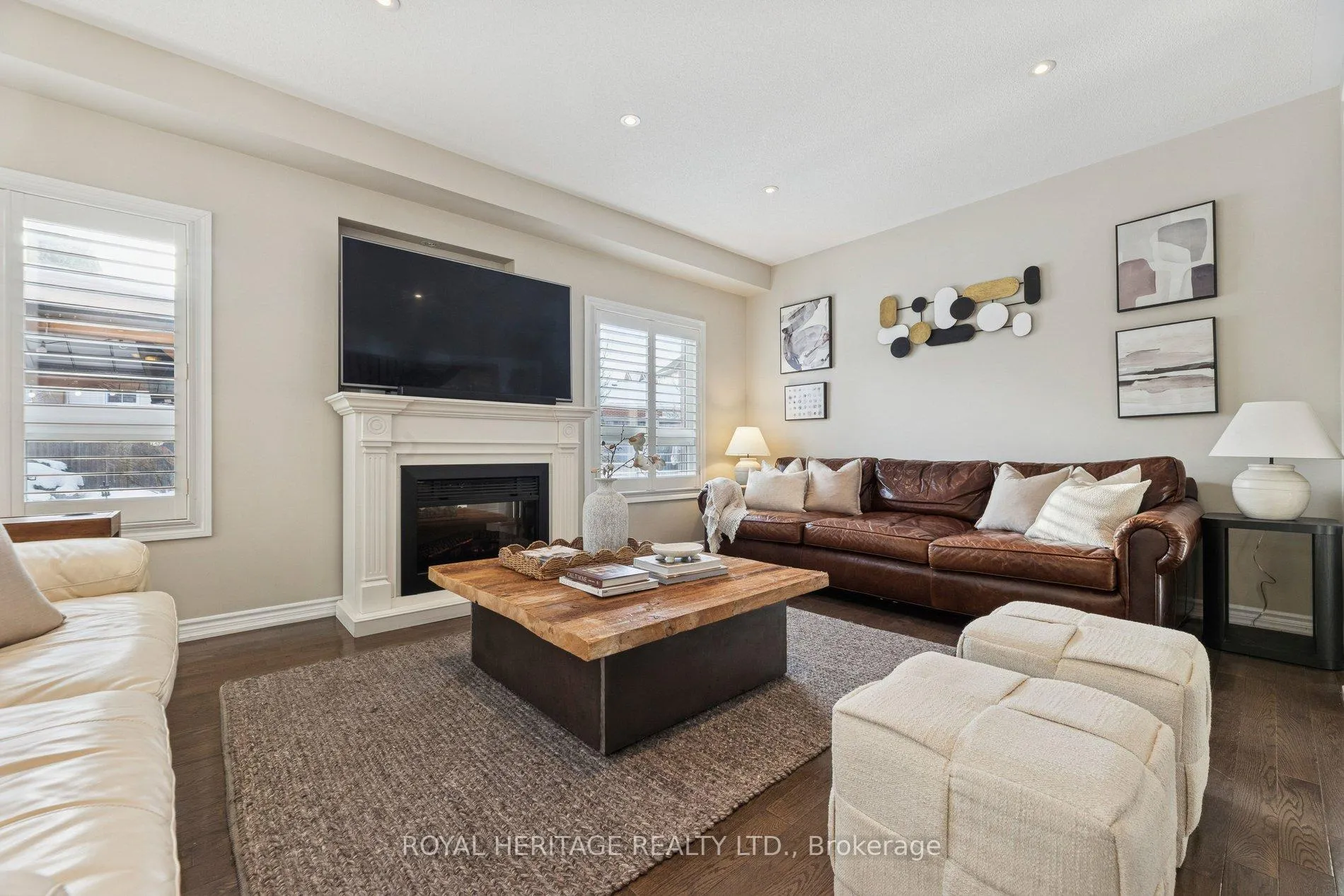 Photo 14 of 63 Laprade Square, Clarington, Bowmanville — HOMEH