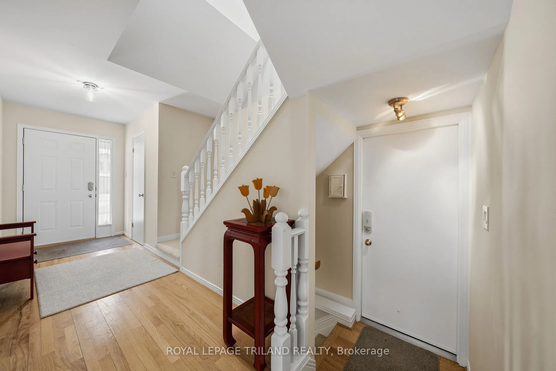 Photo 25 of 188 Chepstow Close, London, North K — HOMEH