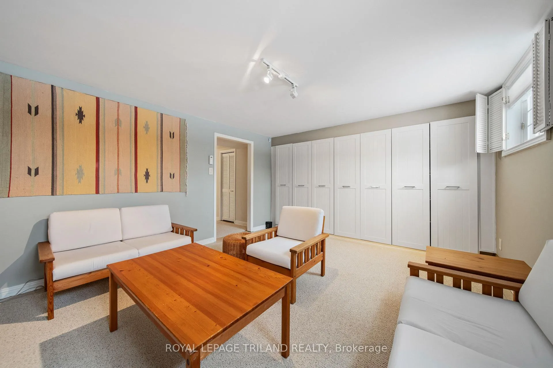 Photo 30 of 188 Chepstow Close, London, North K — HOMEH