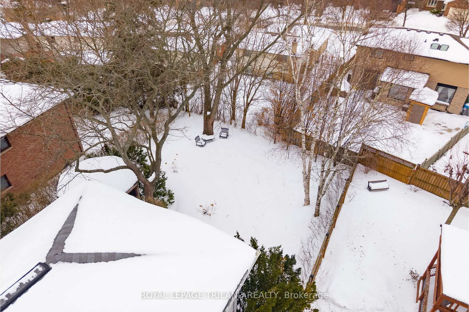 Photo 34 of 188 Chepstow Close, London, North K — HOMEH