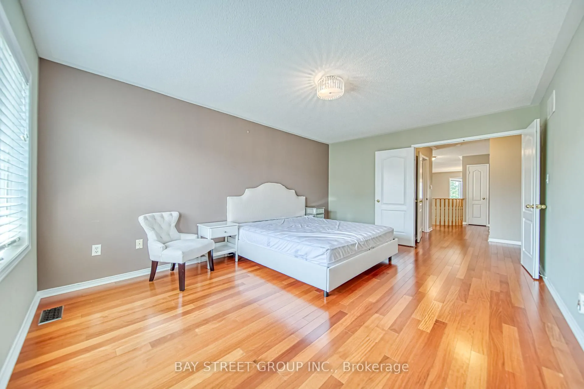 Photo 22 of 77 Weatherill Road, Markham, Berczy — HOMEH