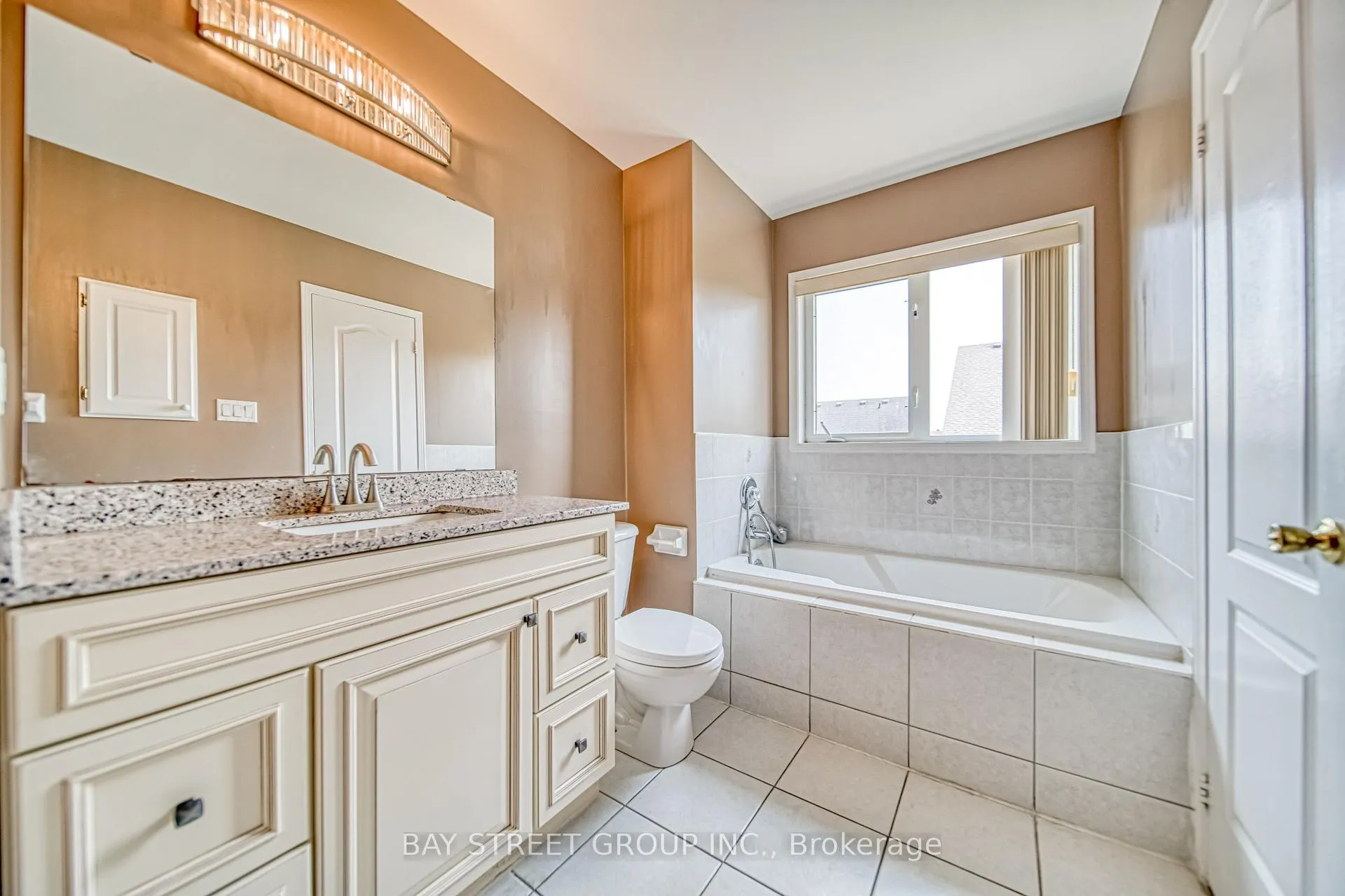 Photo 27 of 77 Weatherill Road, Markham, Berczy — HOMEH