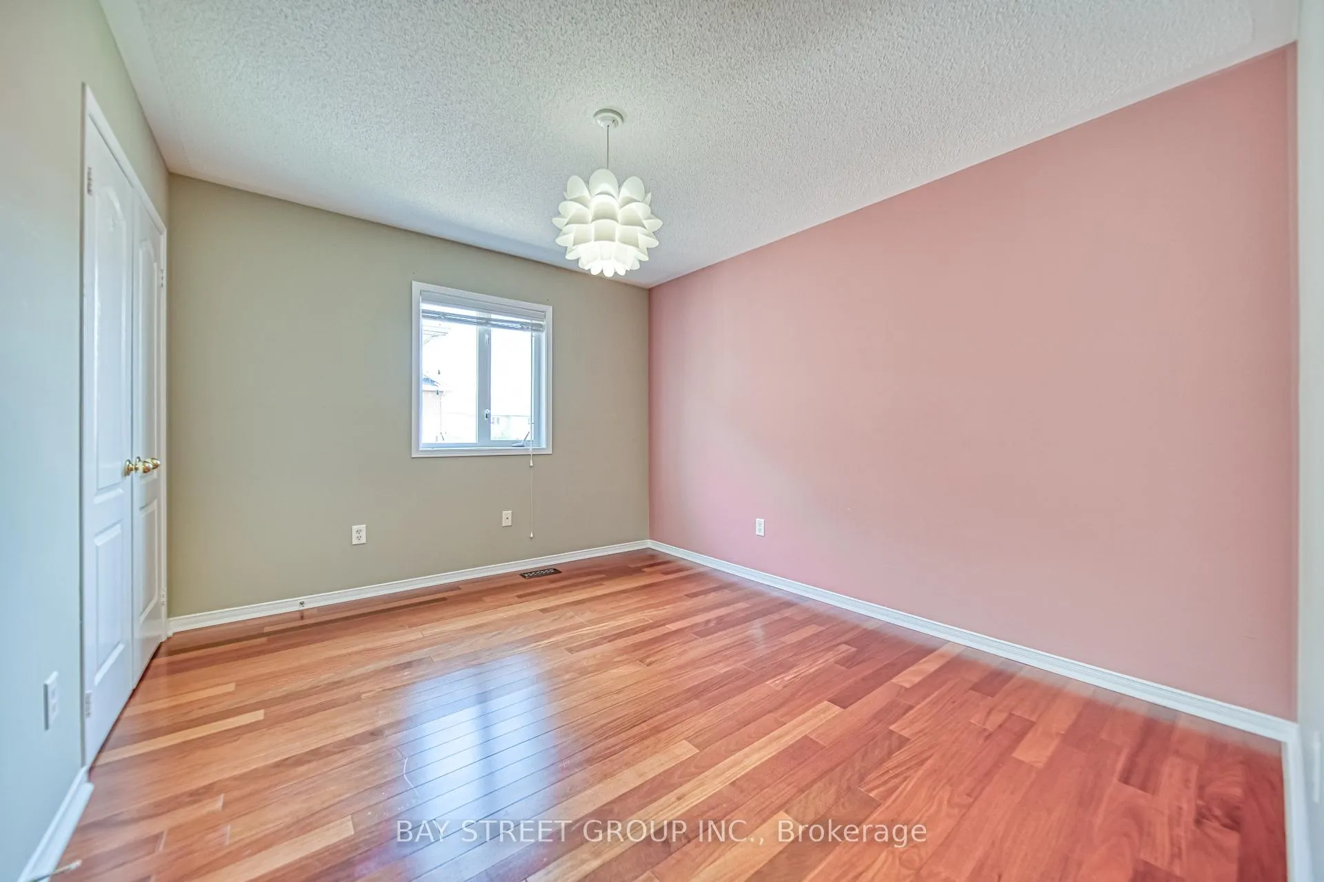 Photo 31 of 77 Weatherill Road, Markham, Berczy — HOMEH