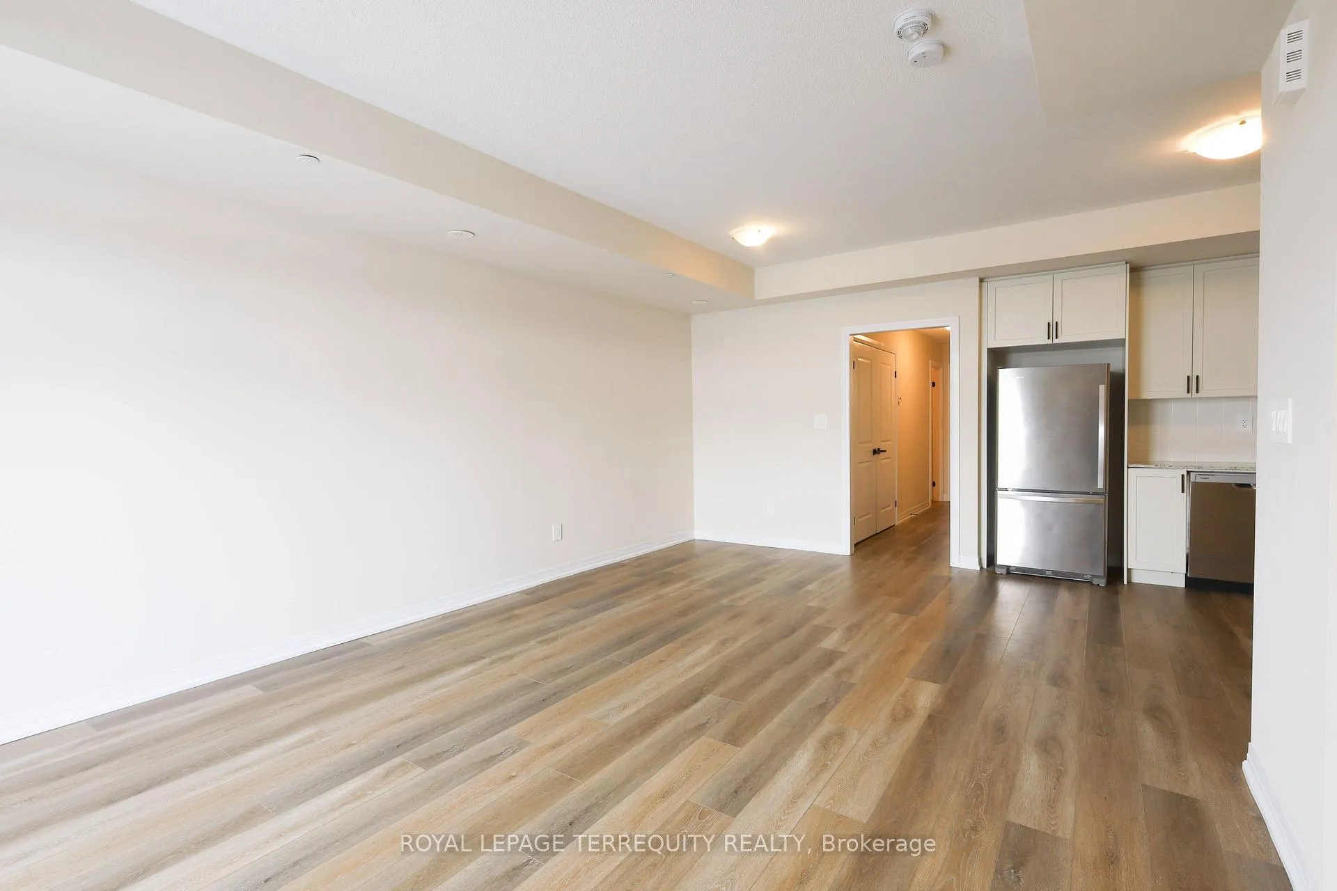 Photo 10 of Unit 129, 1573 Rose Way, Milton, Cobban — HOMEH