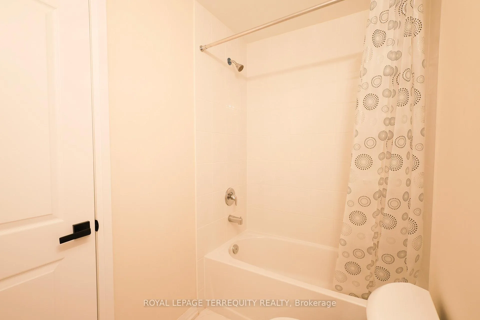 Photo 17 of Unit 129, 1573 Rose Way, Milton, Cobban — HOMEH