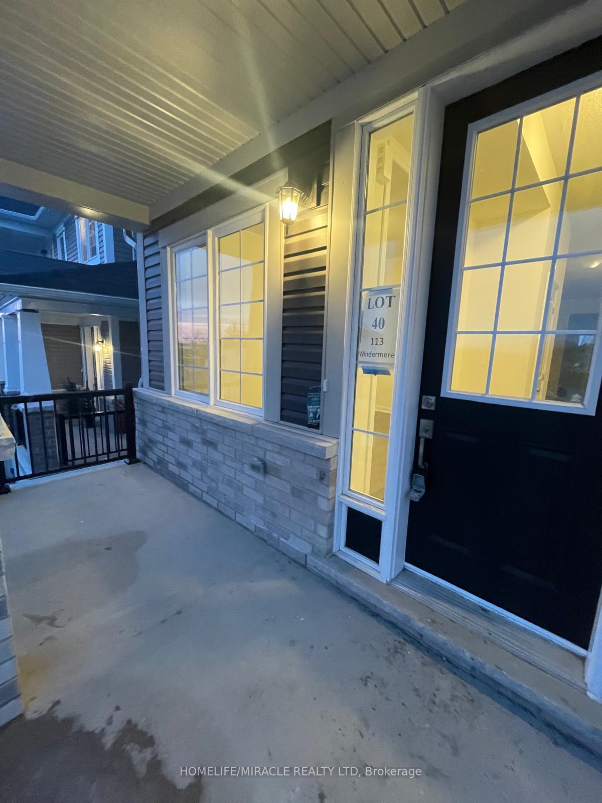 Photo 2 of 113 Windermere Boulevard, Loyalist, Bath — HOMEH