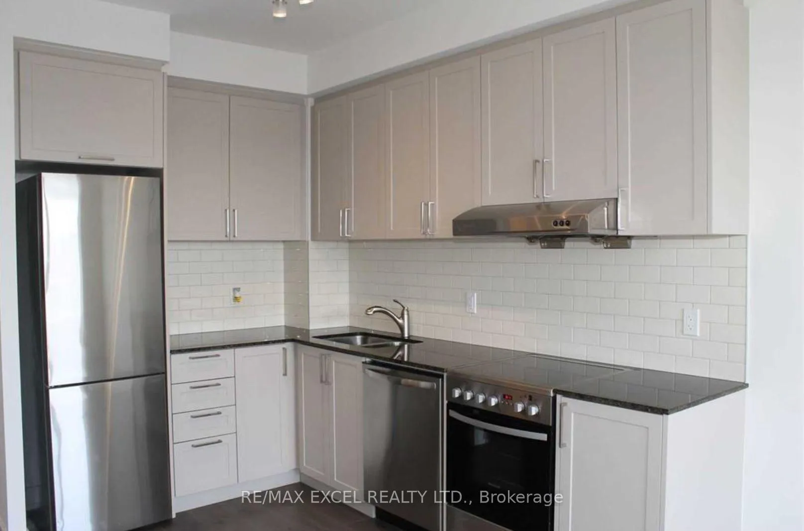 Photo 2 of Unit 527W, 268 Buchanan Drive, Markham, Unionville — HOMEH