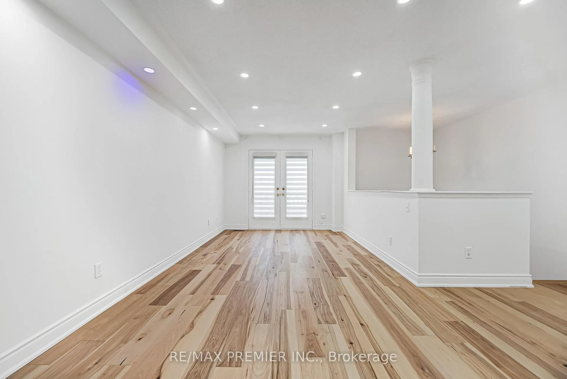 Photo 10 of Unit 27, 165 Fieldstone Drive, Vaughan, East Woodbridge — HOMEH