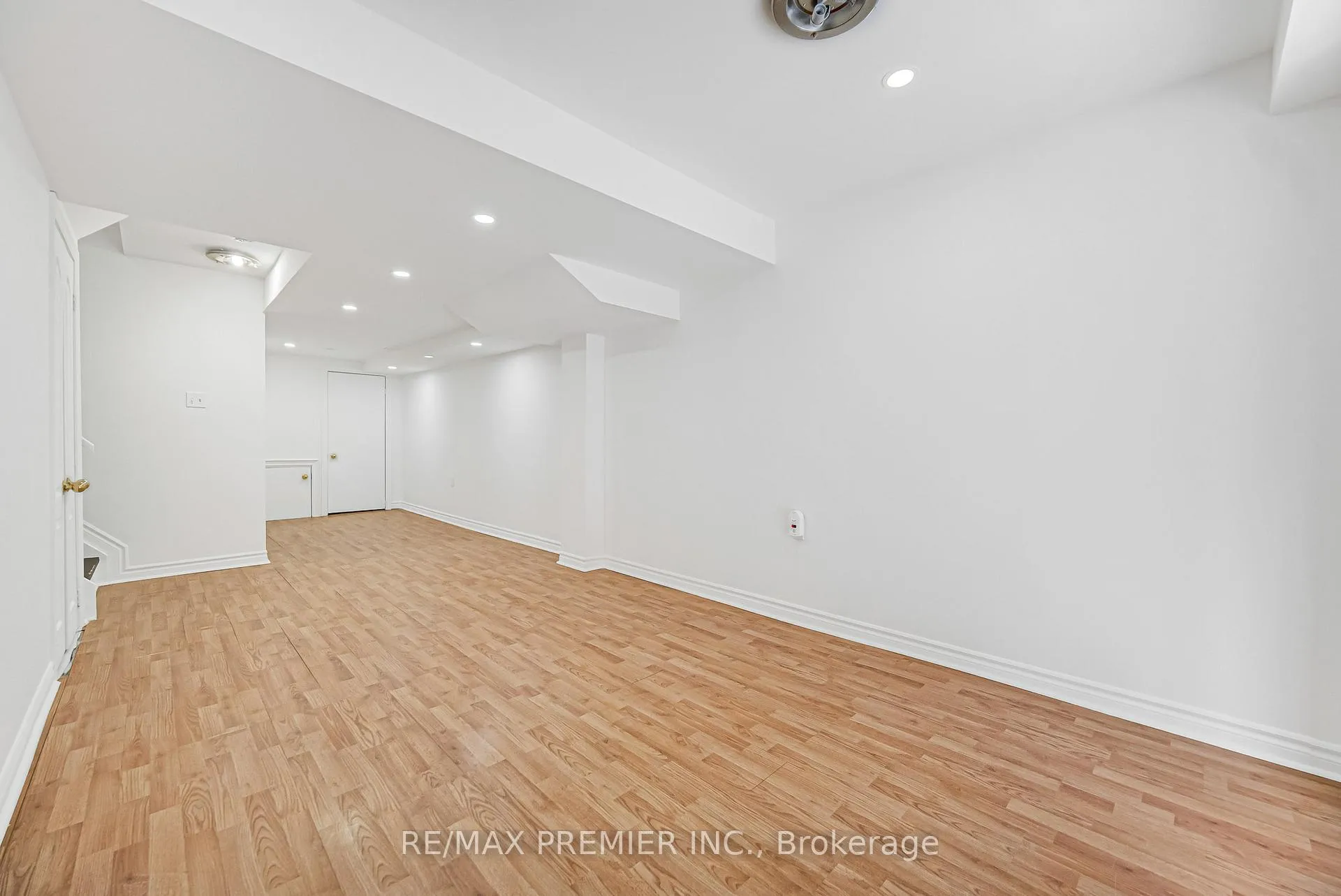 Photo 32 of Unit 27, 165 Fieldstone Drive, Vaughan, East Woodbridge — HOMEH